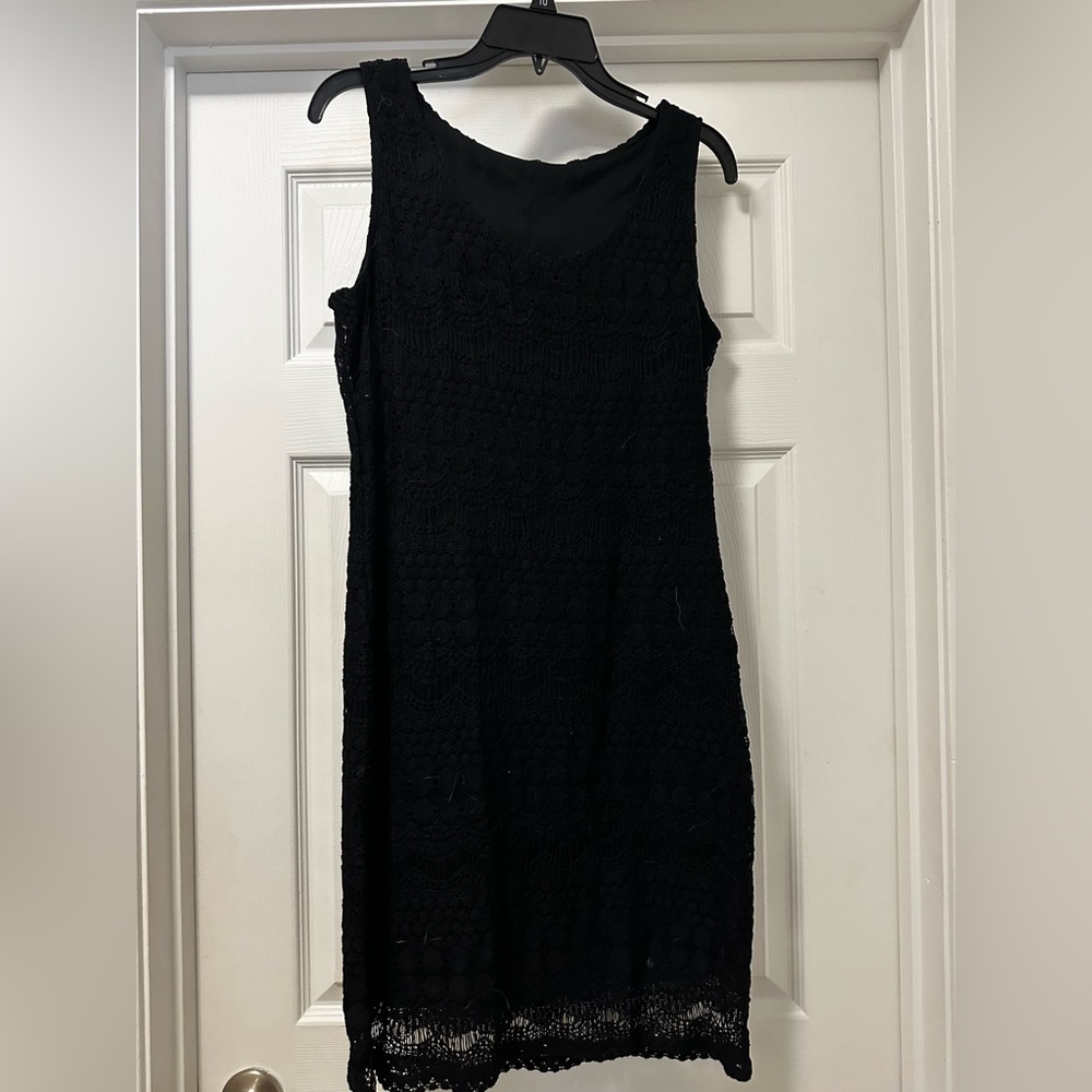 Black lace dress